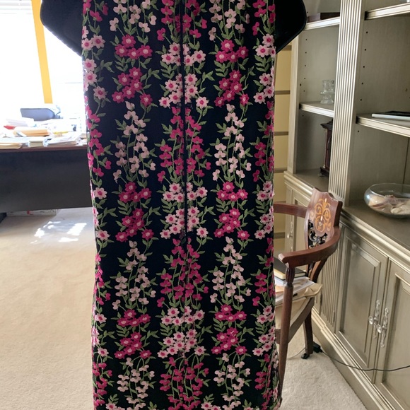 Tahari embroidered shift dress size 8 - Picture 5 of 8